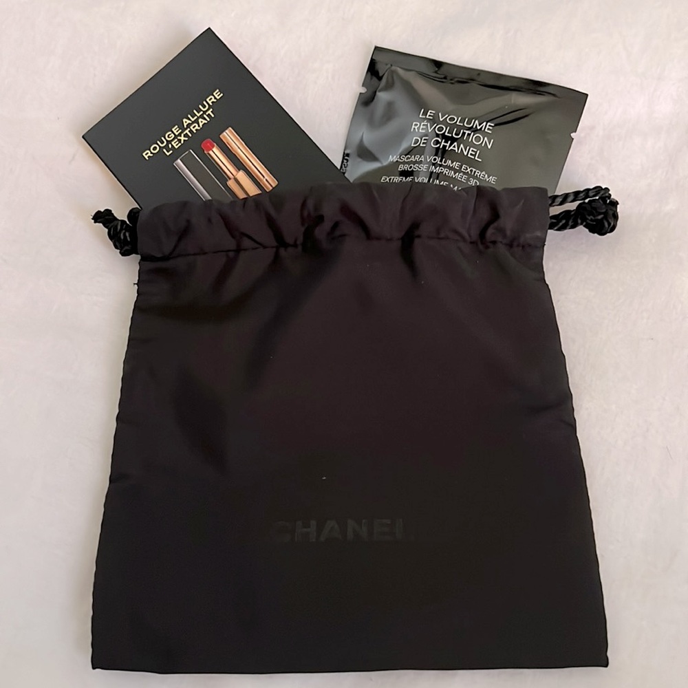 🖤 Chanel Black String Bag - Picture 5 of 5